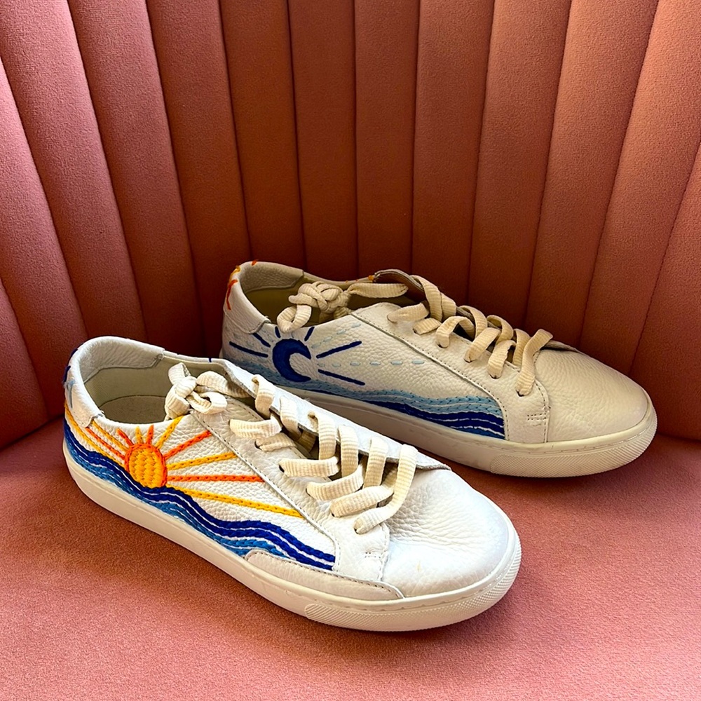 Soludos Sneakers. Size 7
